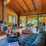 Peaceful Mountain For 4, With Garden, Games & Bbq シャレー *
